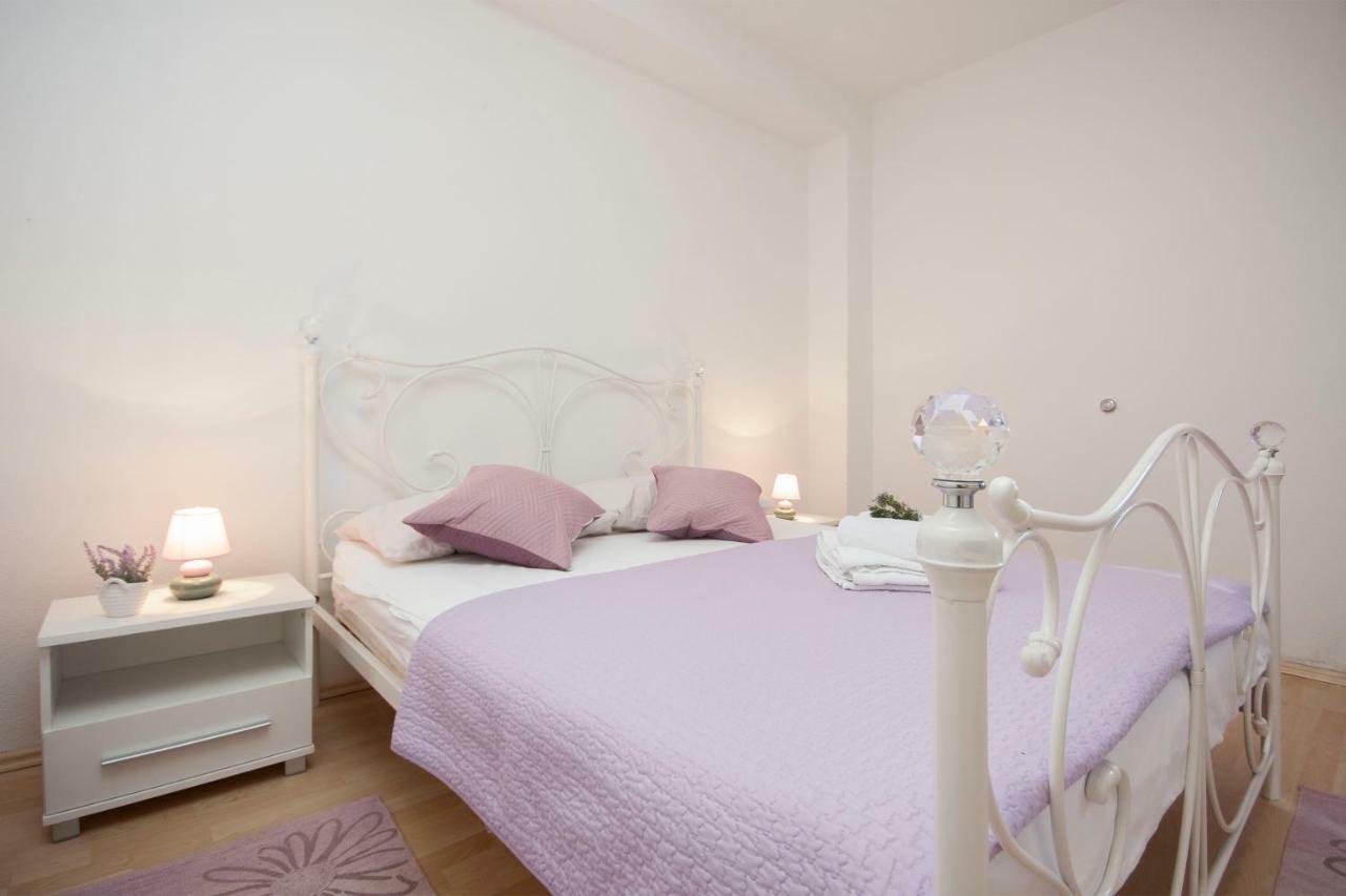Rooms Katarina โลโซวาซ ภายนอก รูปภาพ